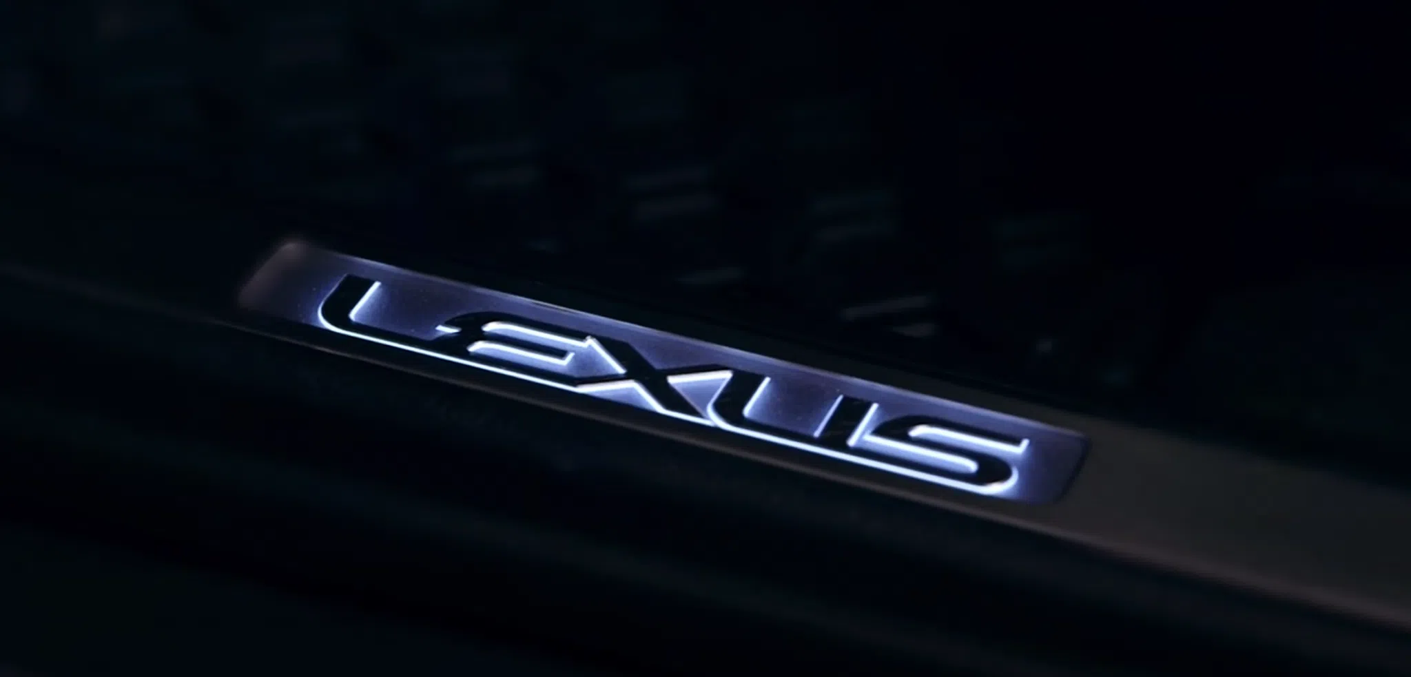 Accessoires-hiver-Lexus-1-2048×983