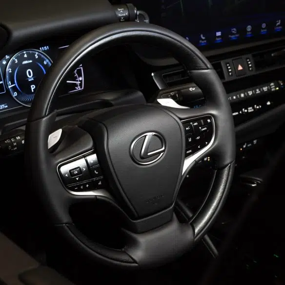 lexus-2025-es-250-interior-black-nuluxe-m