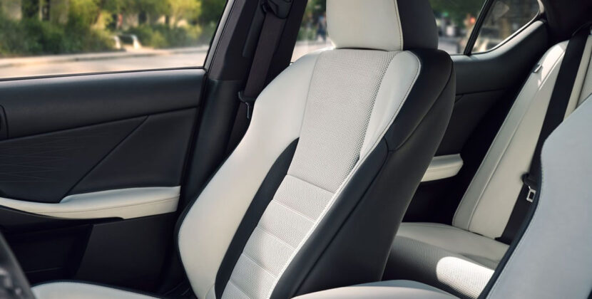 lexus-2025-is-500-f-sport-white-interior-m