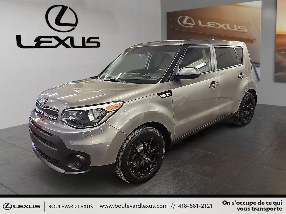 large_front_275df37141