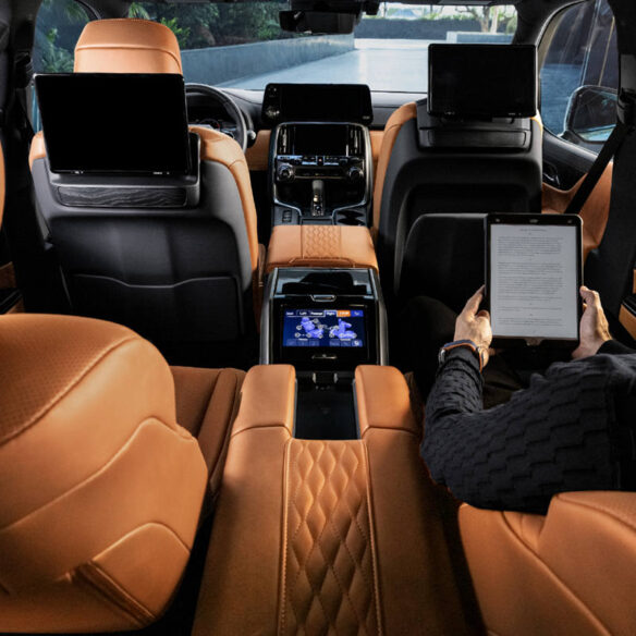 lexus-2026-gallery-lx-700h-caramel-sunset-interior