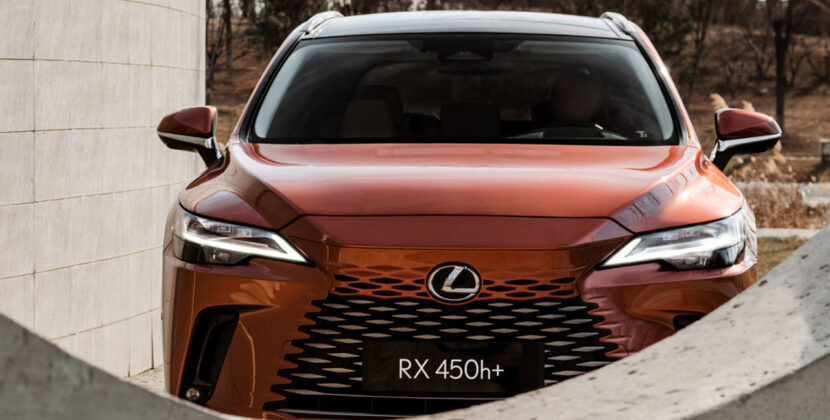 lexus-2026-gallery-rx450h-plus-executive-copper-crest-headlights