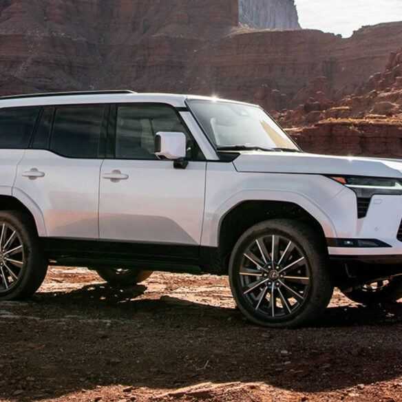 lexus-2026-gx-550-executive-eminent-white-pearl-l