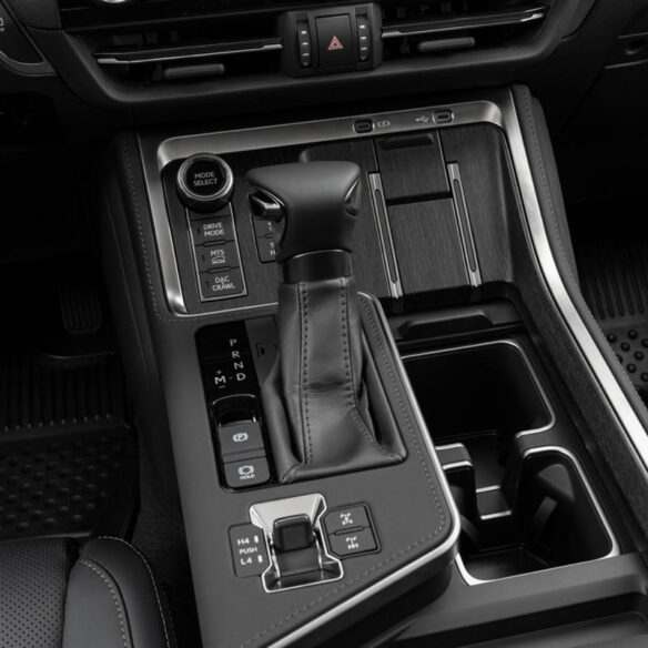 lexus-2026-gx-550-overtrail-black-interior-l