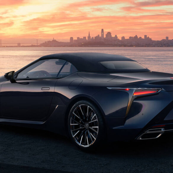 lexus-2026-lc-500-convertible-caviar-soft-top