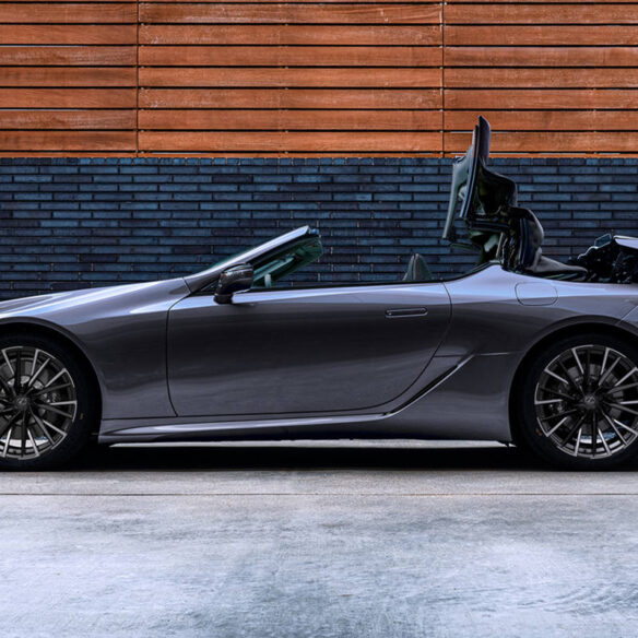 lexus-2026-lc-500-convertible-cloudburst-grey