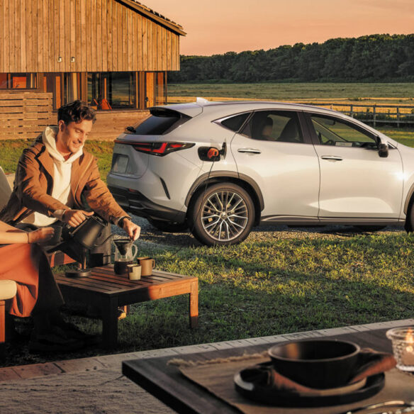 lexus-2026-nx-450h-plus-executive-ultra-white-charging-l