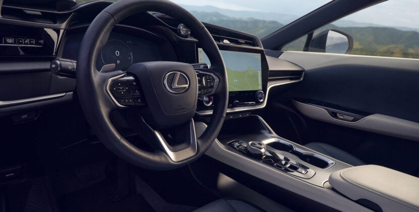 lexus-2026-rz-450e-luxury-thunderstorm-nuluxe-steering-wheel