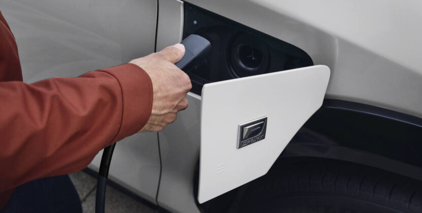 lexus-2026-rz-550e-f-sport-wind-charging