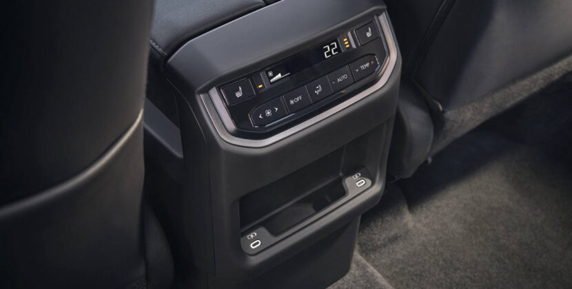 lexus-2026-tx-350-luxury-black-nuluxe-interior-rear-climate-control