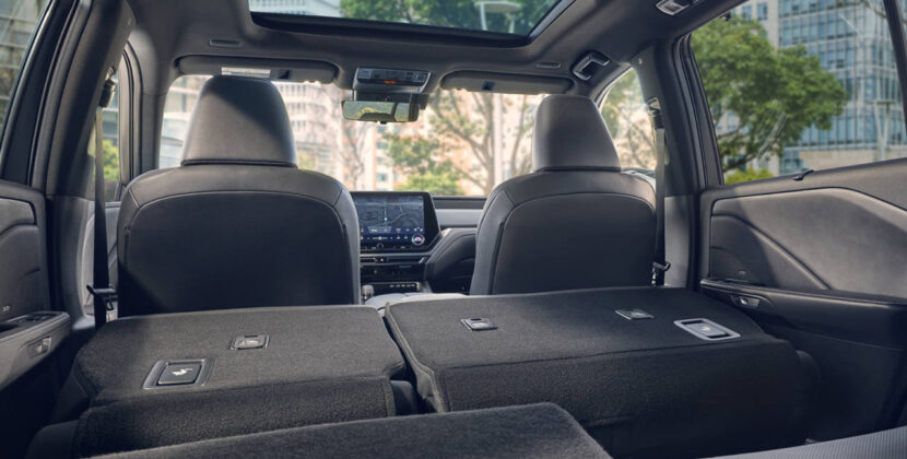 lexus-2026-tx-350-luxury-black-nuluxe-interior-rear-seats