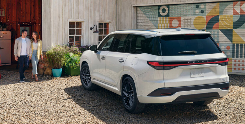 lexus-2026-tx-350-wind-chill-pearl-rear