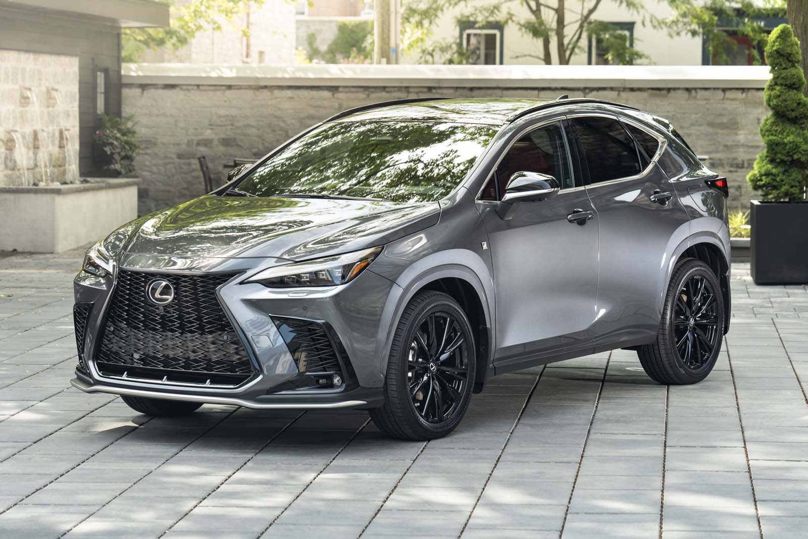 Les véhicules Lexus 2022 les plus économiques en carburant en vente aujourd&rsquo;hui